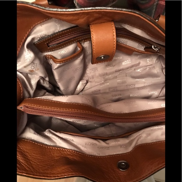 Michael Kors Purse - Picture 2 of 4